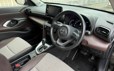 Toyota Yaris Cross, 2022 год, 1 343 000 рублей, 9 фотография