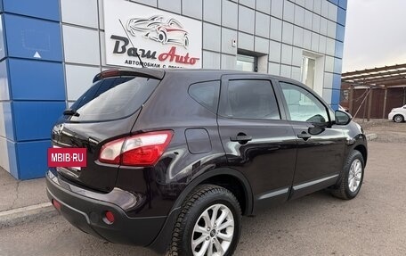 Nissan Qashqai, 2011 год, 750 000 рублей, 2 фотография