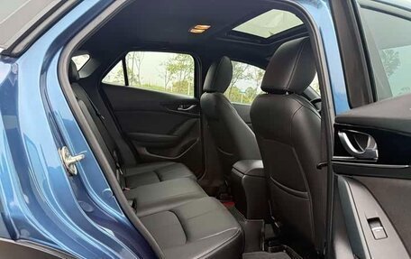 Mazda CX-4, 2022 год, 1 600 000 рублей, 13 фотография