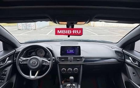 Mazda CX-4, 2022 год, 1 600 000 рублей, 9 фотография