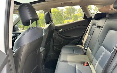 Chevrolet Trax, 2023 год, 1 300 999 рублей, 15 фотография