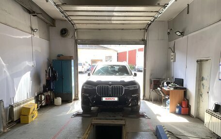 BMW X7, 2020 год, 6 950 000 рублей, 2 фотография