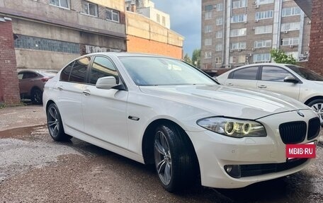 BMW 5 серия, 2011 год, 1 750 000 рублей, 3 фотография