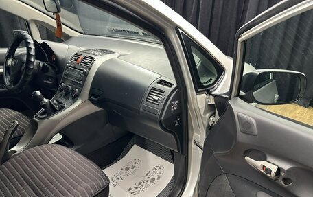 Toyota Auris II, 2007 год, 499 000 рублей, 12 фотография