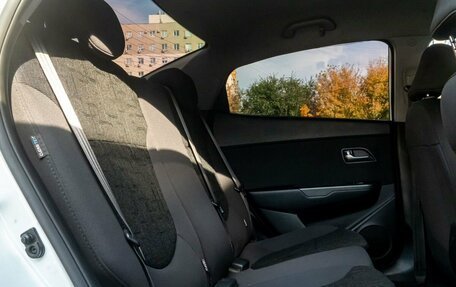 KIA Rio III рестайлинг, 2015 год, 955 000 рублей, 29 фотография