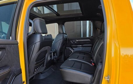 Rambler 1500, 2023 год, 16 500 000 рублей, 23 фотография