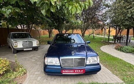 Mercedes-Benz E-Класс, 1995 год, 1 370 000 рублей, 3 фотография