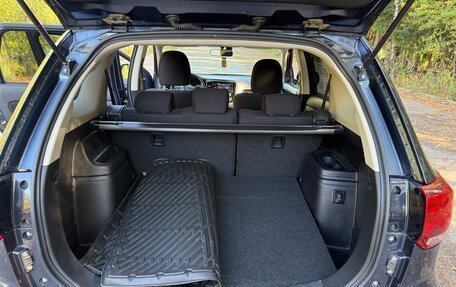 Mitsubishi Outlander III рестайлинг 3, 2018 год, 2 350 000 рублей, 16 фотография