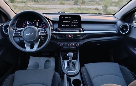 KIA Forte III, 2022 год, 1 900 000 рублей, 3 фотография