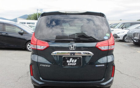 Honda Freed II, 2018 год, 1 200 000 рублей, 4 фотография