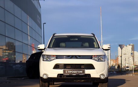 Mitsubishi Outlander III рестайлинг 3, 2012 год, 1 230 000 рублей, 2 фотография