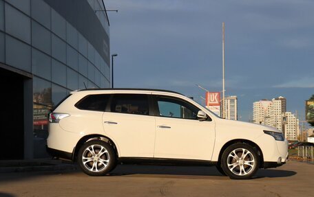 Mitsubishi Outlander III рестайлинг 3, 2012 год, 1 230 000 рублей, 4 фотография