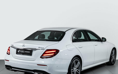 Mercedes-Benz E-Класс, 2017 год, 3 487 000 рублей, 4 фотография