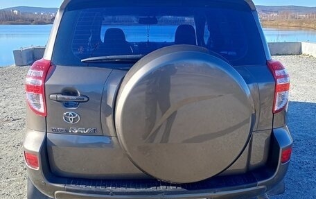 Toyota RAV4, 2010 год, 1 300 000 рублей, 5 фотография