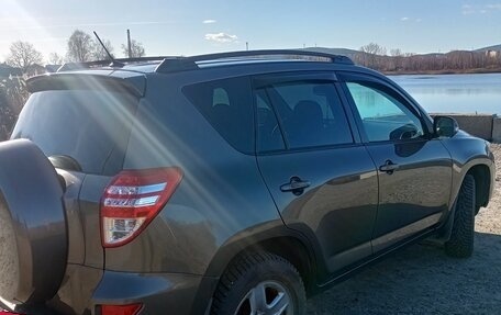 Toyota RAV4, 2010 год, 1 300 000 рублей, 6 фотография