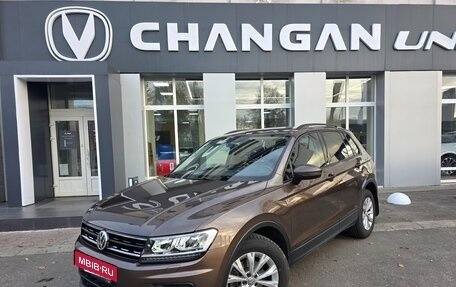 Volkswagen Tiguan II, 2019 год, 2 200 000 рублей, 5 фотография