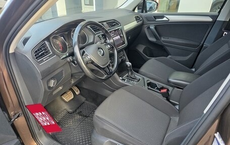 Volkswagen Tiguan II, 2019 год, 2 200 000 рублей, 6 фотография