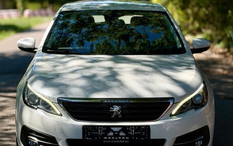 Peugeot 308 II, 2021 год, 1 399 900 рублей, 2 фотография