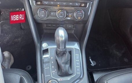 Volkswagen Tiguan II, 2023 год, 3 120 777 рублей, 8 фотография