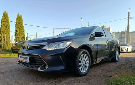 Toyota Camry, 2017 год, 1 656 000 рублей, 2 фотография