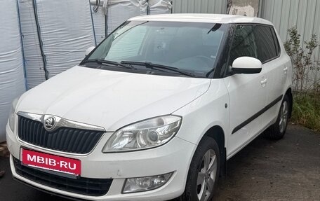 Skoda Fabia II, 2013 год, 690 000 рублей, 2 фотография