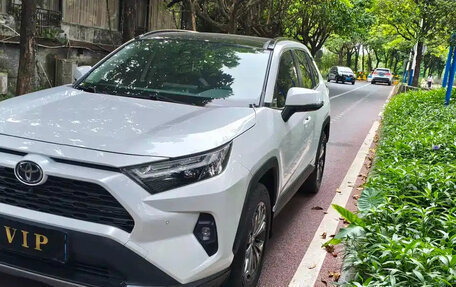 Toyota RAV4, 2024 год, 3 250 700 рублей, 3 фотография
