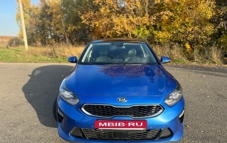 KIA cee'd III, 2018 год, 1 354 000 рублей, 2 фотография