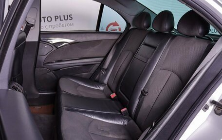 Mercedes-Benz E-Класс, 2003 год, 1 049 000 рублей, 10 фотография