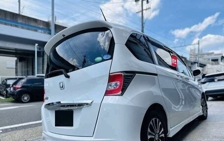 Honda Freed I, 2016 год, 860 000 рублей, 7 фотография