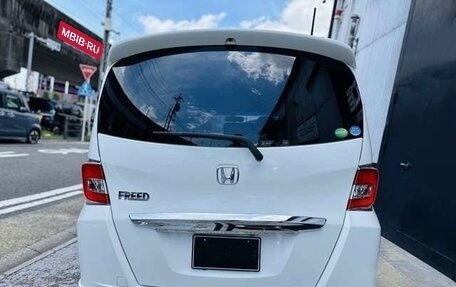 Honda Freed I, 2016 год, 860 000 рублей, 8 фотография