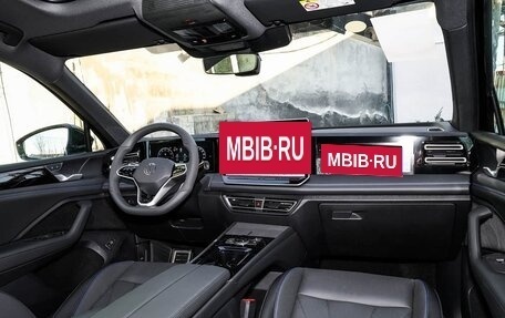 Volkswagen Tiguan, 2024 год, 4 705 000 рублей, 10 фотография