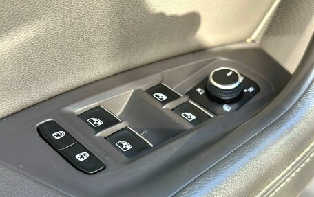 Volkswagen Touareg III, 2018 год, 3 520 000 рублей, 13 фотография