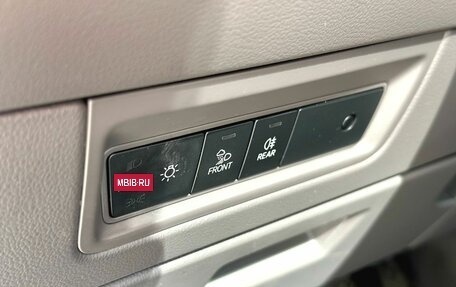 Volkswagen Touareg III, 2018 год, 3 520 000 рублей, 16 фотография