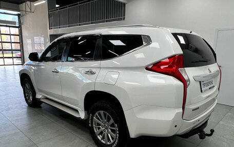 Mitsubishi Pajero Sport III рестайлинг, 2019 год, 2 900 000 рублей, 7 фотография