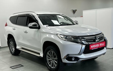 Mitsubishi Pajero Sport III рестайлинг, 2019 год, 2 900 000 рублей, 5 фотография