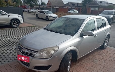 Opel Astra H, 2009 год, 260 000 рублей, 2 фотография