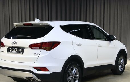 Hyundai Santa Fe III рестайлинг, 2017 год, 1 799 000 рублей, 2 фотография