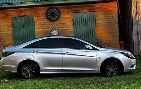 Hyundai Sonata VI, 2011 год, 1 050 000 рублей, 12 фотография