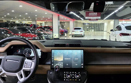 Land Rover Defender II, 2026 год, 12 300 000 рублей, 9 фотография