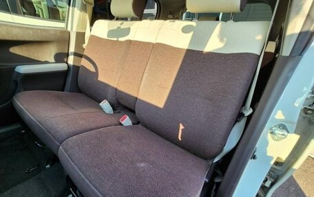 Toyota Passo III, 2015 год, 690 000 рублей, 20 фотография