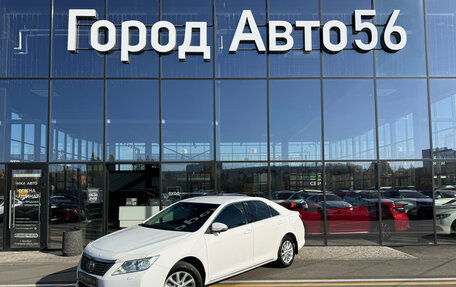 Toyota Camry, 2013 год, 1 690 000 рублей, 2 фотография