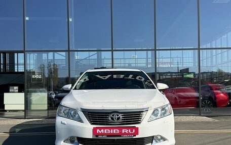 Toyota Camry, 2013 год, 1 690 000 рублей, 4 фотография