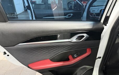 Geely Coolray I, 2024 год, 2 050 000 рублей, 9 фотография