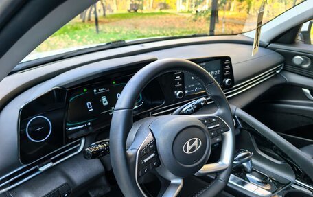 Hyundai Elantra, 2024 год, 2 150 000 рублей, 13 фотография