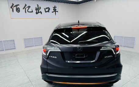 Honda Vezel, 2022 год, 1 568 000 рублей, 6 фотография