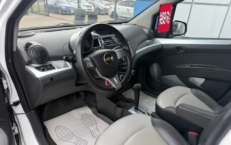 Chevrolet Spark III, 2010 год, 597 000 рублей, 10 фотография