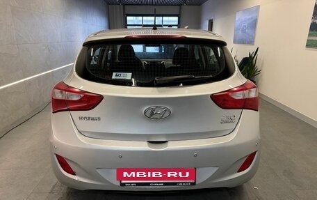 Hyundai i30 II рестайлинг, 2013 год, 759 000 рублей, 5 фотография
