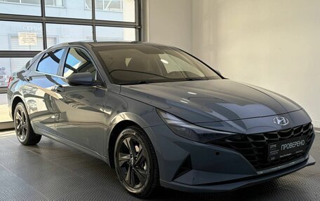 Hyundai Elantra, 2021 год, 1 899 000 рублей, 3 фотография