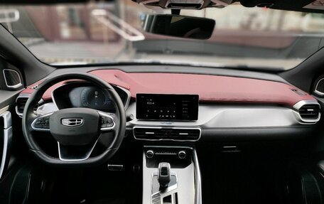 Geely Coolray I, 2022 год, 1 729 000 рублей, 8 фотография