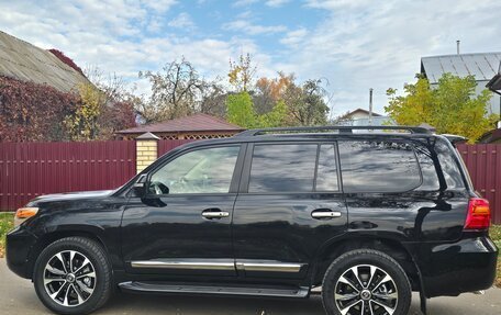 Toyota Land Cruiser 200, 2013 год, 3 999 000 рублей, 7 фотография